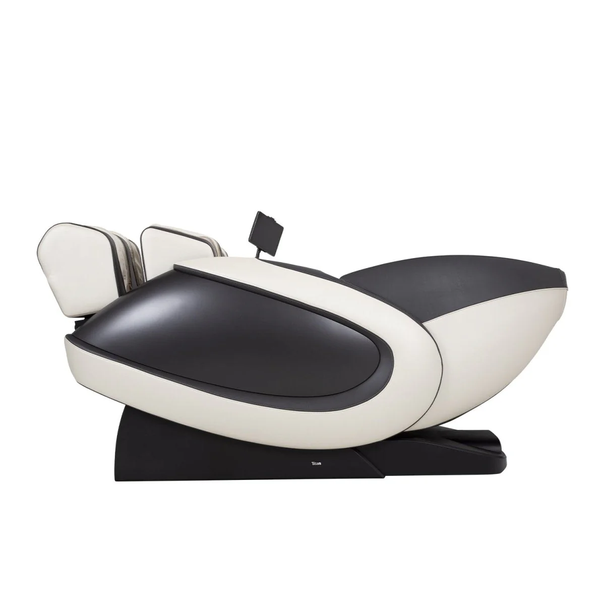 Titan Premium Fleetwood II 4D - Image 9